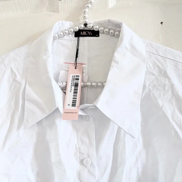 Micas Button Ruffle Ruched Tank Top - Picture 7 of 12